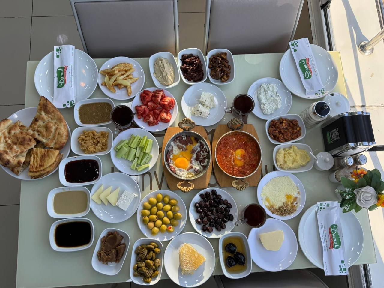 3 Kişilik Kahvaltı